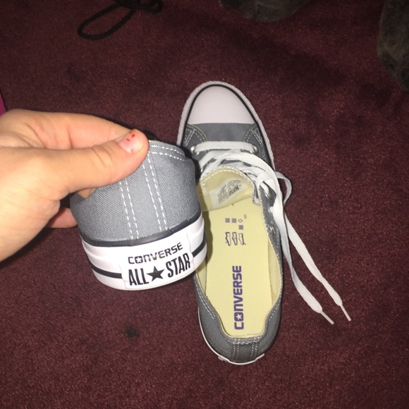 Converse - Picture 3 of 3